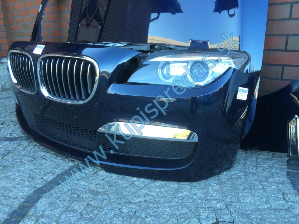 Predná kapota-čelo-blatníky-nárazník-svetlá BMW 7 F01 F02 F04 LCI